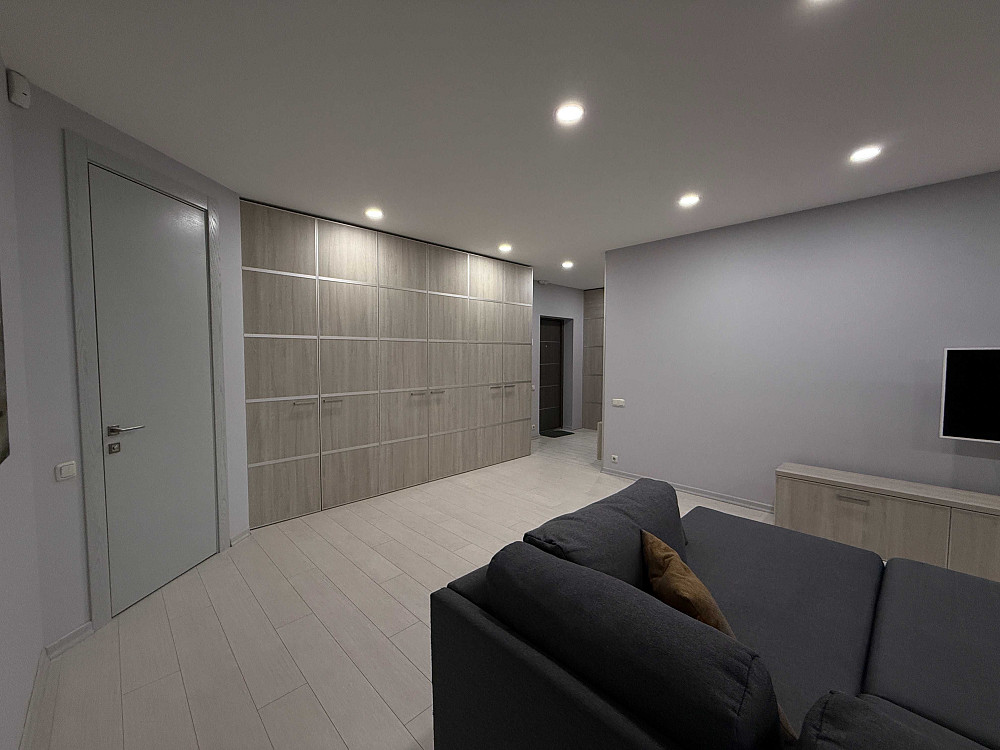 Здам довгостроково видову 3-к квартиру, Київ, Дніпровський, 1000 $/міс Киев - изображение 3