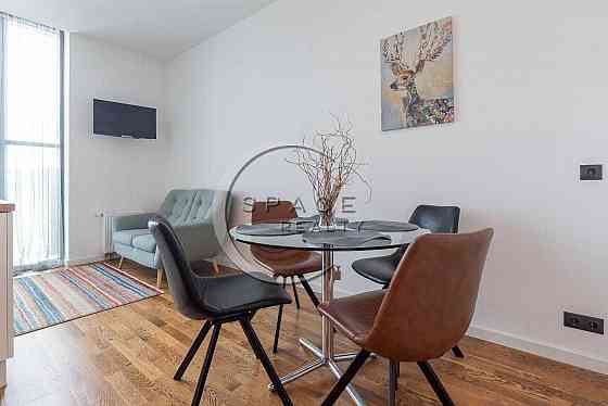 Оренда 3-кімнатна квартира Новопечерські Липки. есть Паркомісце. Киев