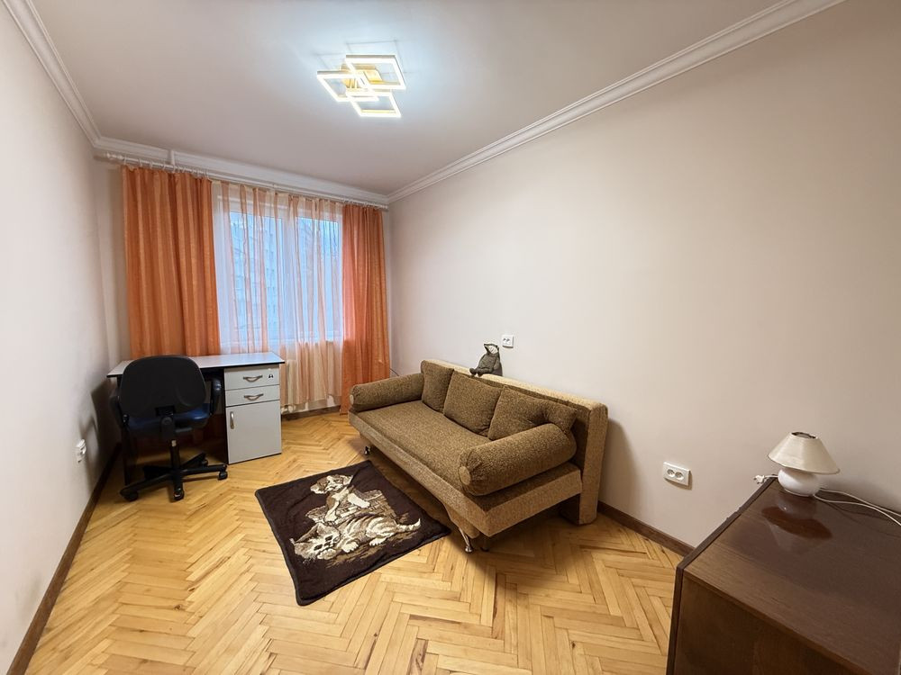 Оренда 2к квартири МАЙДАН Черновцы - изображение 2