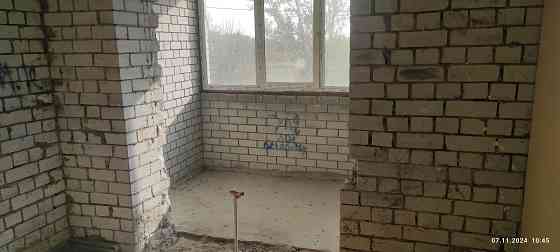 Продам 5-ти комнатную квартиру, половина этажу, Дніпро Дослідне