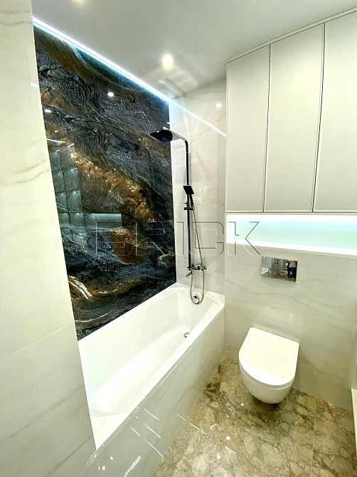 Київ продаж 2-кімнатної Подол центр подол ЖК Киев - изображение 8