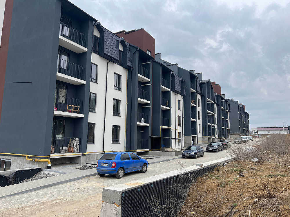 Продам 2 кімнатну квартиру ВЛАСНИК! Лука Сіті Лука-Мелешківська - зображення 1