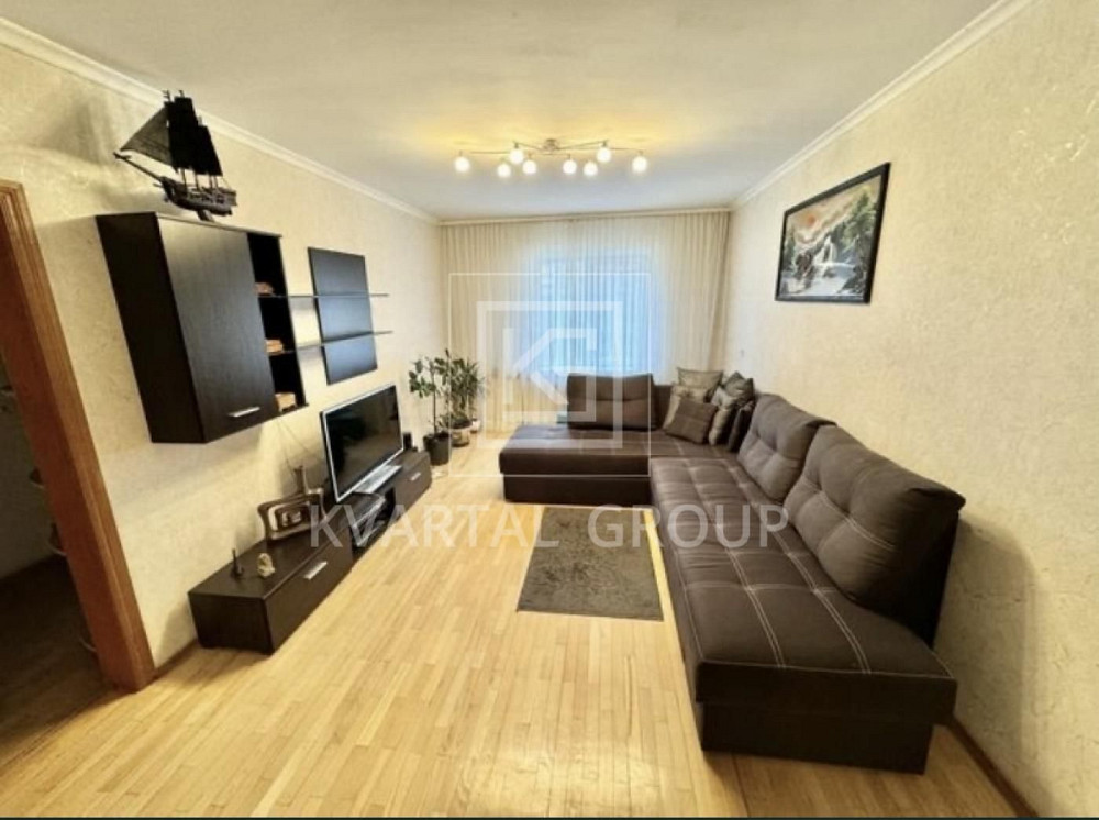 Продаж / Квартира / вул. Вишняківська, Позняки, Київ Киев - изображение 1