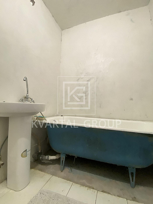 3ка під ремонт м. Лівобережна Киев - изображение 4