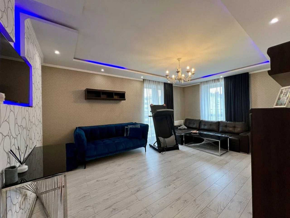 Укомплектована трикімнатна з терасою біля Епіцентру Ивано-Франковск - изображение 8