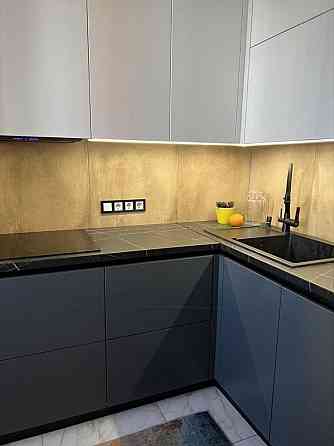 ЖК Ньютона, НОВЫЕ ДОМА Продам НОВУЮ 3 комн. квартиру 82 м2 AB Харьков