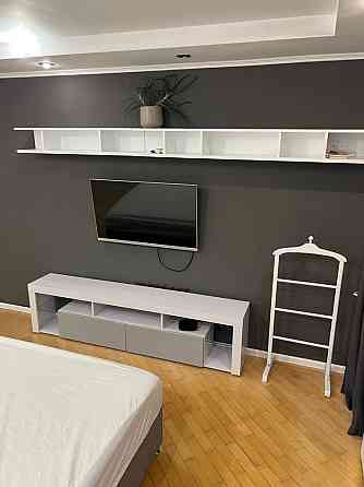 Оренда стильноі 2к біля Парку Партизанськоі слави Киев