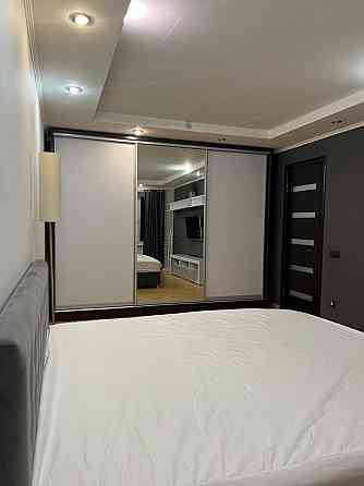 Оренда стильноі 2к біля Парку Партизанськоі слави Киев