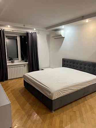 Оренда стильноі 2к біля Парку Партизанськоі слави Киев