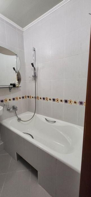 Двокімнатна, Ремонт, Русанівська набережна Киев - изображение 1