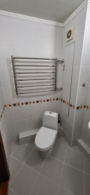 Двокімнатна, Ремонт, Русанівська набережна Киев - изображение 2