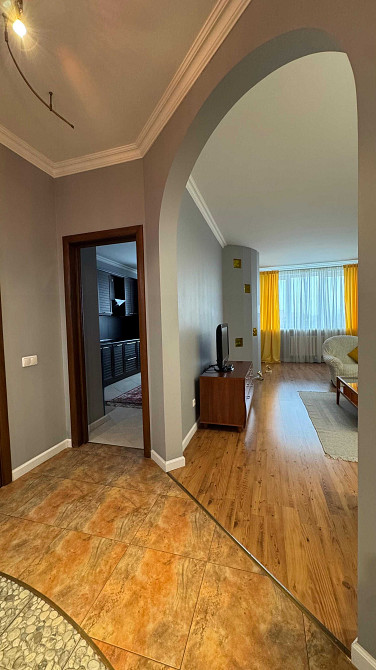 Довгострокова оренда 3 кімнатної квартири в Голосіївському районі Київ - зображення 2