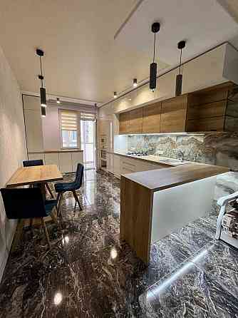 Оренда 1-кім.квартири вул. Залізнична ЖК Веселка Львов