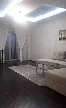 Центр, Соборності стильна 2-х кімнатна квартира  з дизайнерським ремон Полтава