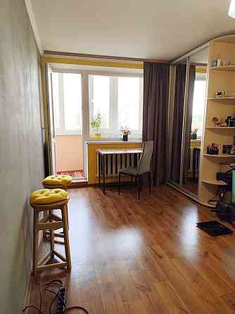 Продам гостинку 29м.кв.,метро Деміївська   46000$ Киев