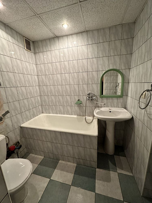 2к квартира 10 хвилин пішки метро Нивки Киев - изображение 4