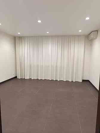 Продажа большой 1 к кирпич( 45 м2) низ пр. Поля- Центр - ( 280, 600, Дніпро