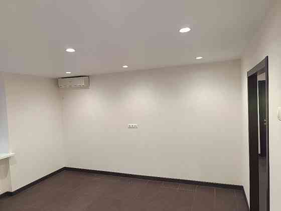 Продажа большой 1 к кирпич( 45 м2) низ пр. Поля- Центр - ( 280, 600, Дніпро