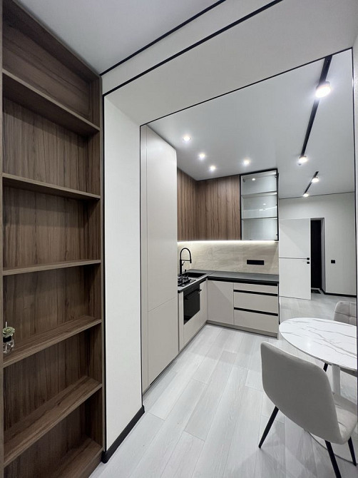 Щаслива 67 нова 1к квартира в Жк Софія Резиденс Софіївська Борщагівка - зображення 1