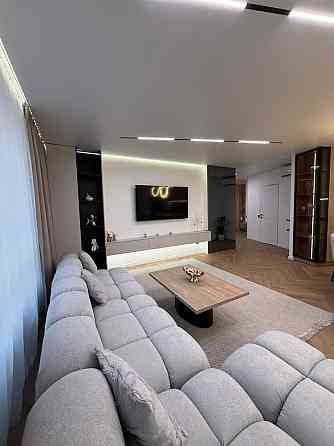 Велика трикімнатна квартира повністю укомплектована в ЖК Family Plaza Ивано-Франковск