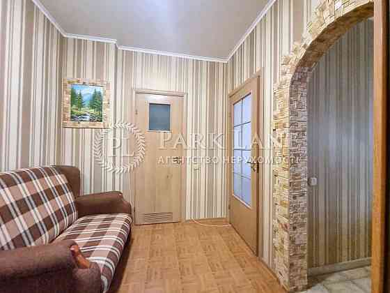 Продам 1-кім. А.Ахматової,13 на 2 поверху Євроремонт М. Позняки Киев