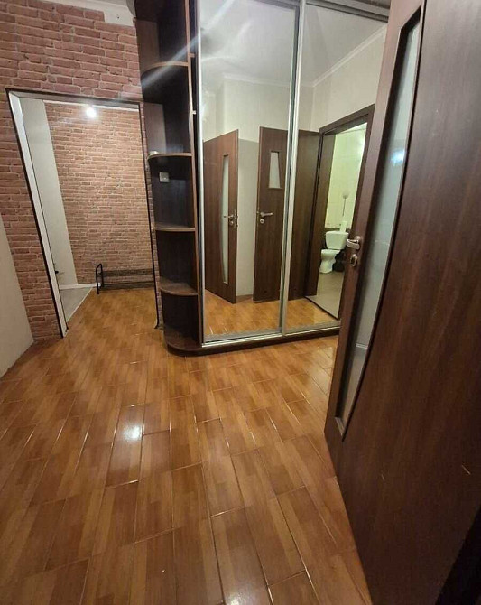 Продаж видової 3 кімнатної квартири, вул. Милославська 4 Киев - изображение 4