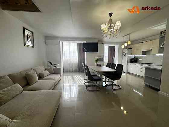 Продаж дворівневої квартири з ремонтом у центрі Ивано-Франковск