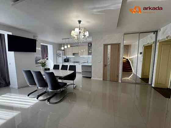 Продаж дворівневої квартири з ремонтом у центрі Ивано-Франковск