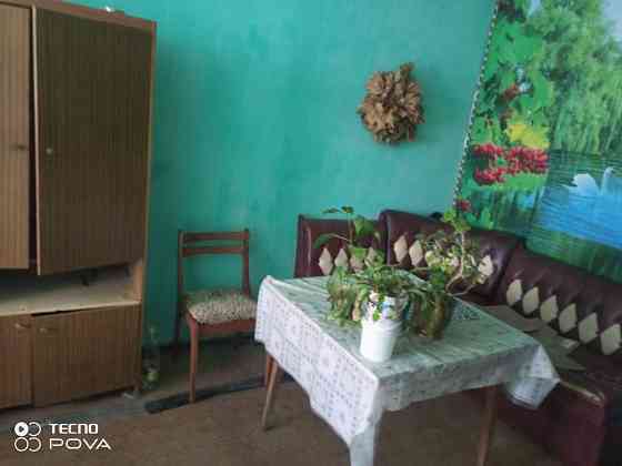 Продам двокімнатну секцію Кам`янець-Подільський