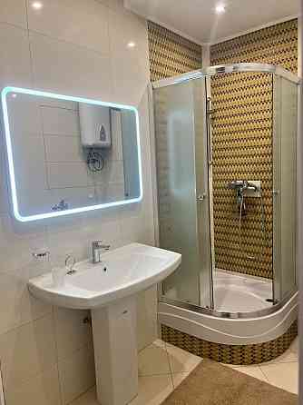 Антоновича 72 , 3-х квартира. Без комісії Киев