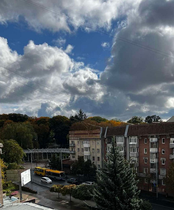 3-кімнатна квартира в самому центрі міста Рівне - зображення 7