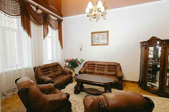 Сдам 2 комнатную квартиру на Успенской! Центр! Газовый котел! Одесса