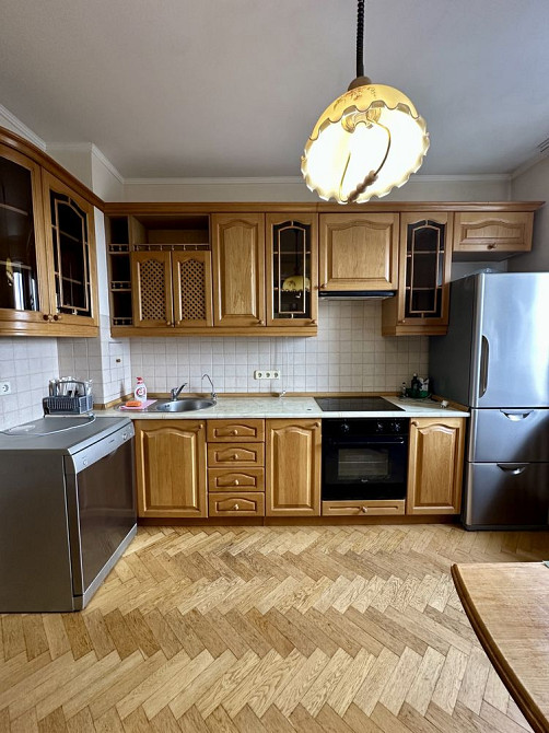 Без%. Оренда 3к квартири. Ст.м. Житомирська. Верховинна 91. Озеро 5хв Киев - изображение 1