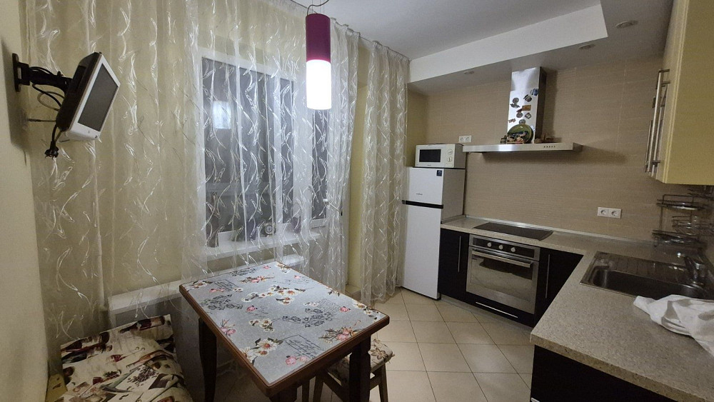 Власник,Оренда 2кім. Поняки. Вул Анни Ахматової Киев - изображение 2