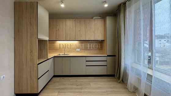 Однокімнатна з ремонтом у центрі міста. Газове опалення! Ирпень