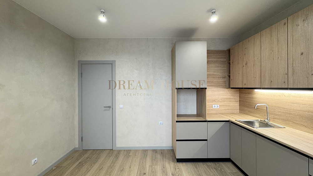 Однокімнатна з ремонтом у центрі міста. Газове опалення! Ирпень - изображение 3