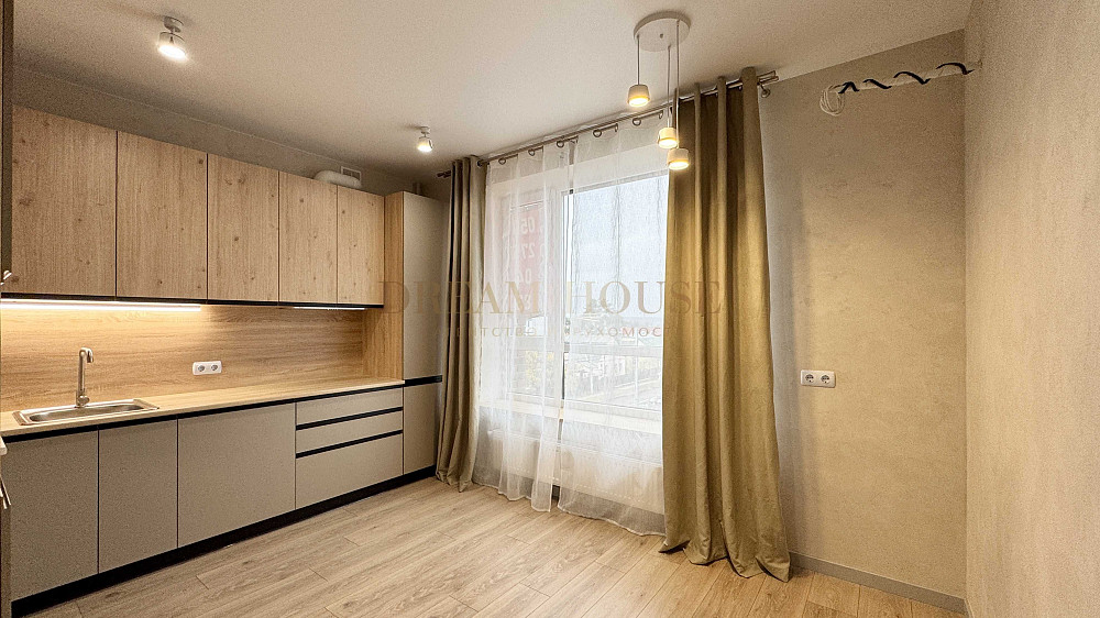 Однокімнатна з ремонтом у центрі міста. Газове опалення! Ирпень - изображение 7