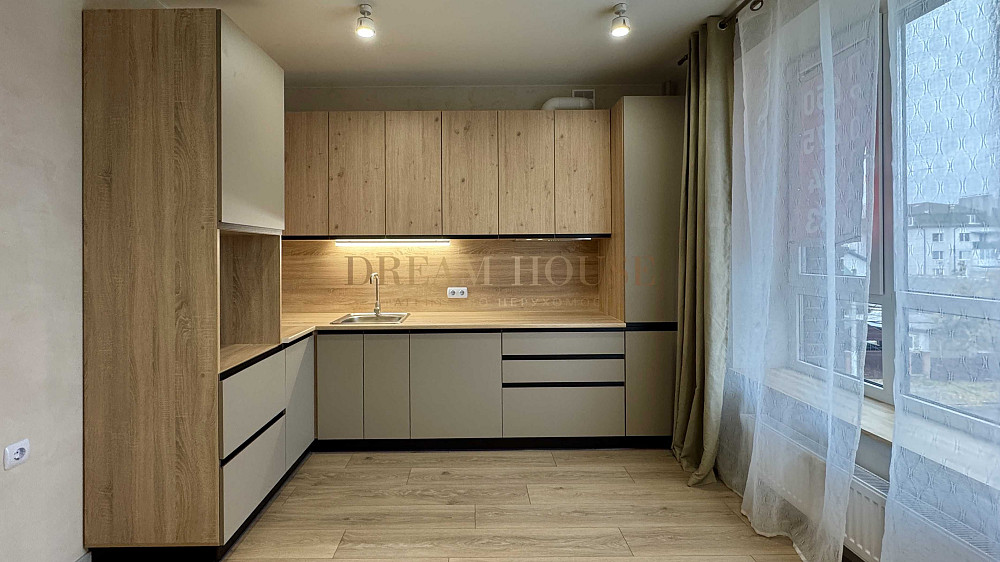 Однокімнатна з ремонтом у центрі міста. Газове опалення! Ирпень - изображение 1