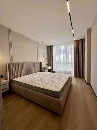 3к квартира 76м², ДИЗАЙНЕРСЬКА, ЖК Варшавський плюс, Виговського, 44 Киев