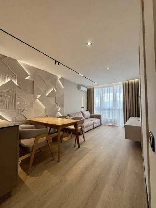 3к квартира 76м², ДИЗАЙНЕРСЬКА, ЖК Варшавський плюс, Виговського, 44 Киев - изображение 1