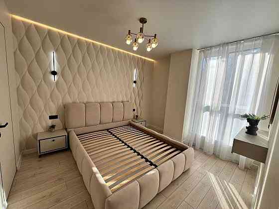 Сучасна 2 кімнатна квартира поруч парку ім. Шевченка Ивано-Франковск