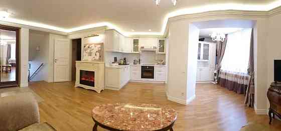 Продам 2-кімнатну дворівневу квартиру по вул. Старокозацька, 38. Дніпро