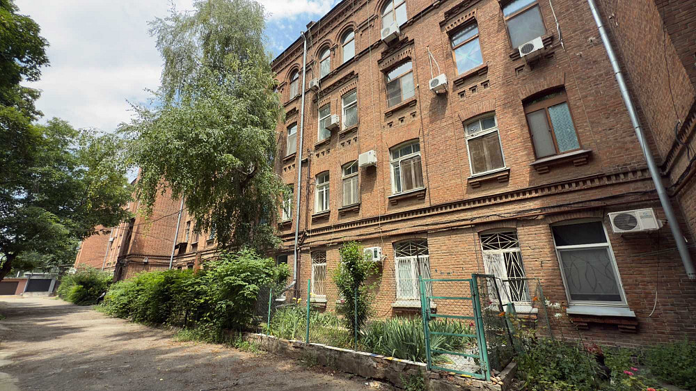 Продам 3 комнатную квартиру в царском доме 2 Фонтана Одесса - изображение 1