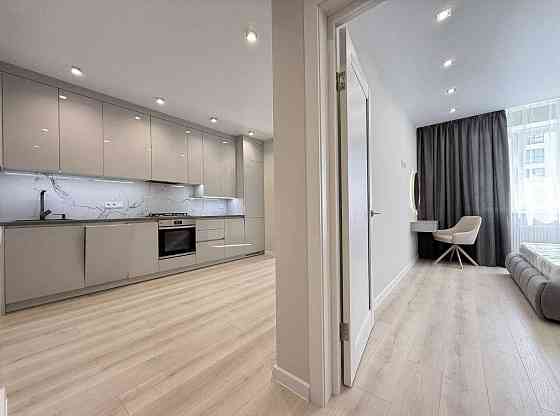 1-Кімнатна 46 кв.м. «На Щасливому» з Гардеробною! Рівне