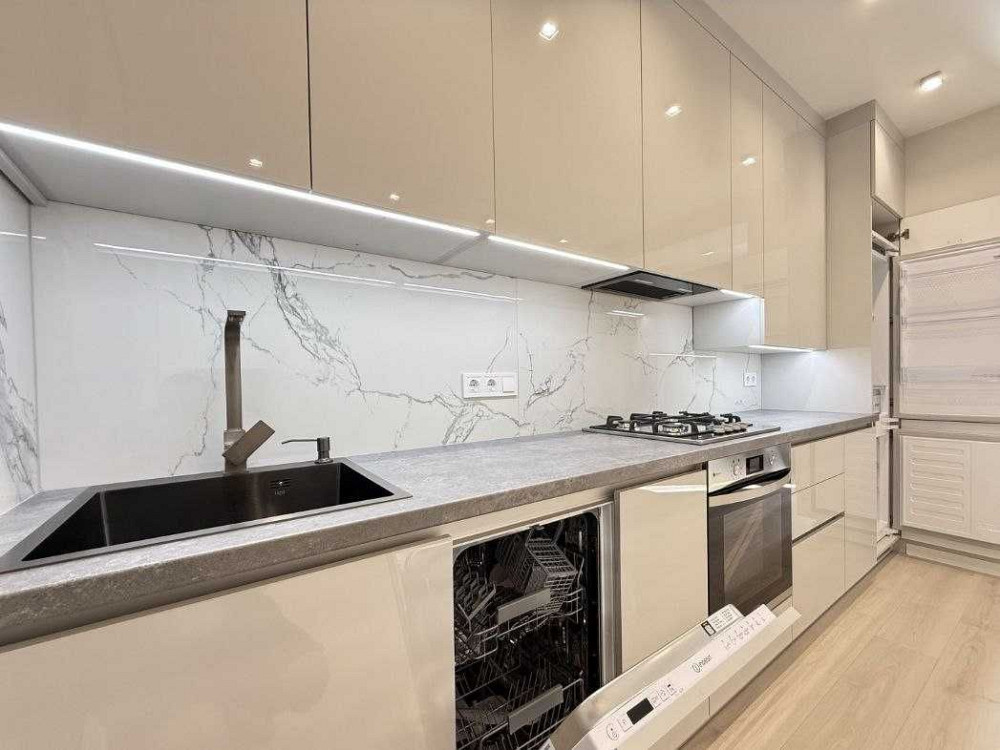 1-Кімнатна 46 кв.м. «На Щасливому» з Гардеробною! Ровно - изображение 2