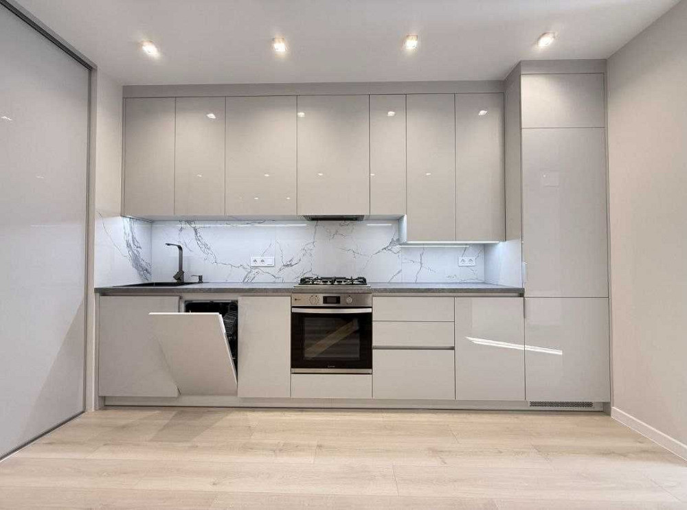 1-Кімнатна 46 кв.м. «На Щасливому» з Гардеробною! Ровно - изображение 8