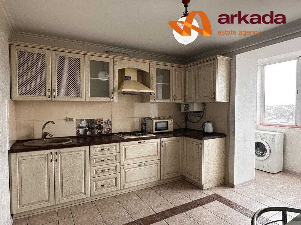 Продаю трикімнатну з ремонтом Івано-Франківськ - зображення 1