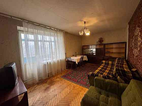 Продам 3к кв-ру з газовим опаленням.2/9 цегл.будинку Боярка