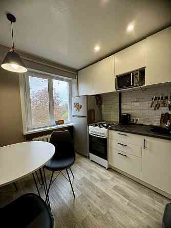 Продам 1 кім. 12 квартал / Б. Хмельницького/ Тополь Дніпро