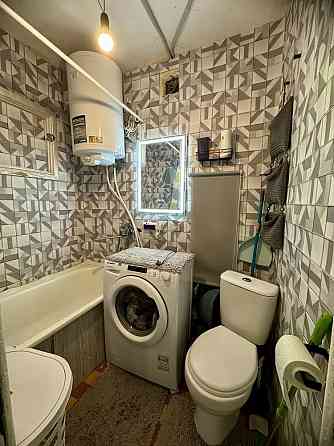 Продам 1 кім. 12 квартал / Б. Хмельницького/ Тополь Дніпро